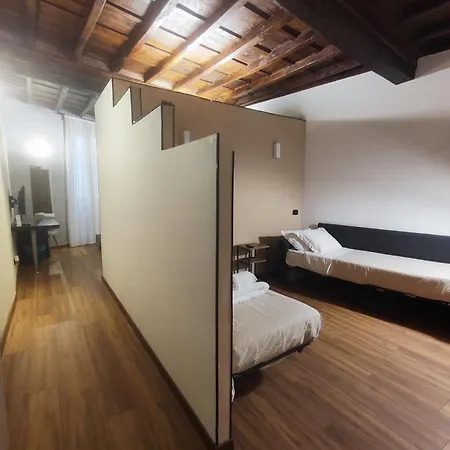 Chroma Italy - Chroma Campo De' Fiori Apartment