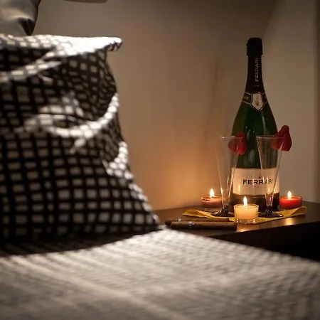 Apartment Chroma Italy - Chroma Campo De' Fiori *